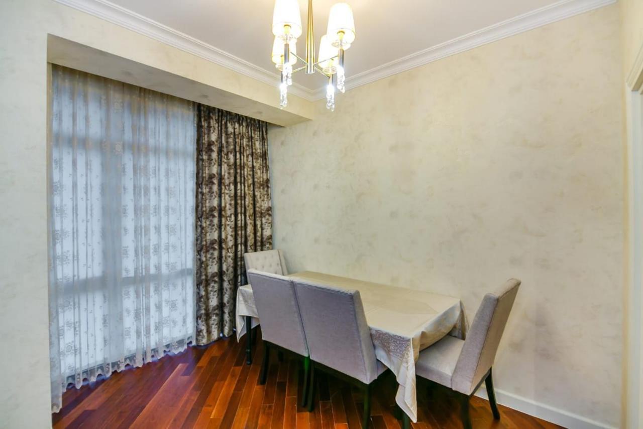 Lux Family Apartment In City Center باكو المظهر الخارجي الصورة